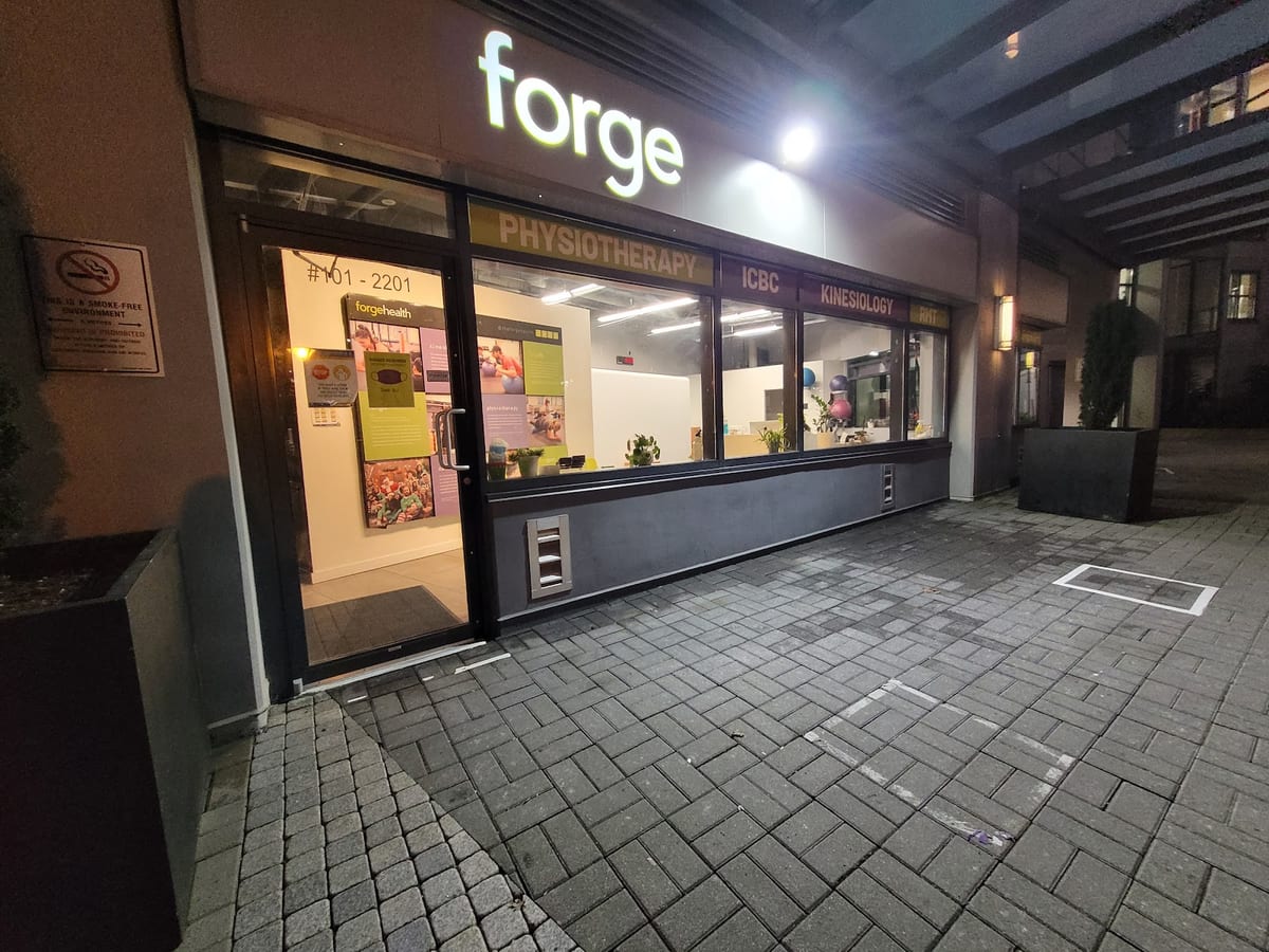 The Forge Health entrance on Holdom Avenue in the evening
